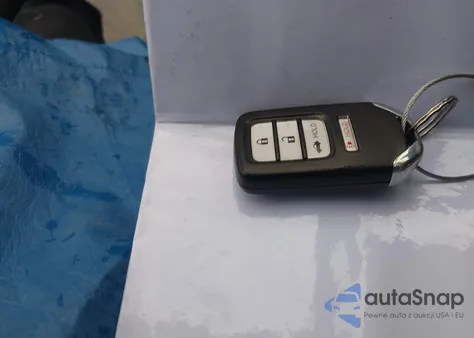 2021 Honda Accord Lx z USA, uszkodzony, nr VIN 1HGCV1F11MA064585